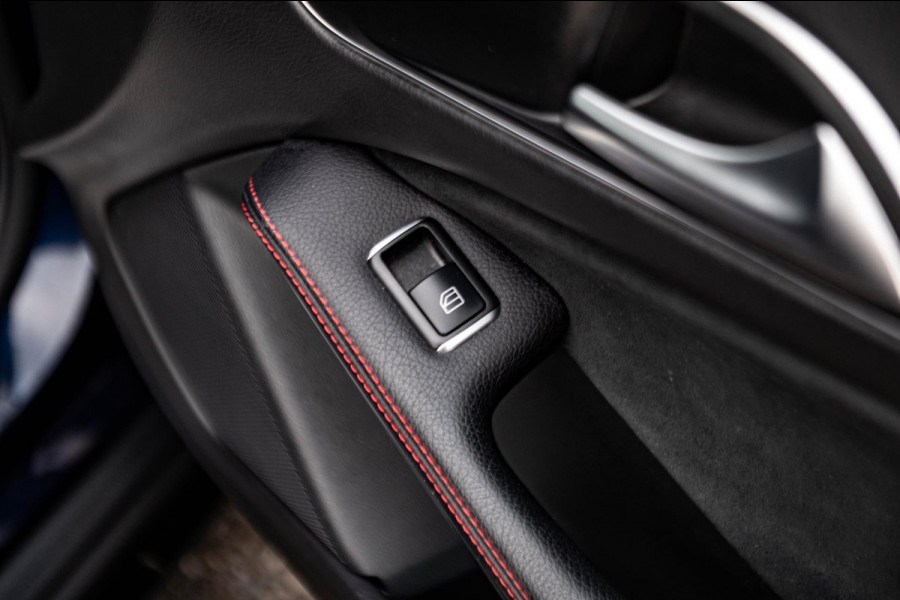 Mercedes-Benz GLA 180 Business Solution AMG Night Upgrade I Camera I Keyless I Zeer netjes I NAP