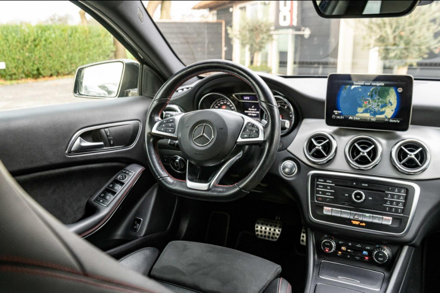 Mercedes-Benz GLA 180 Business Solution AMG Night Upgrade I Camera I Keyless I Zeer netjes I NAP