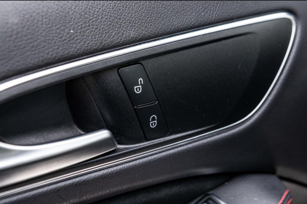 Mercedes-Benz GLA 180 Business Solution AMG Night Upgrade I Camera I Keyless I Zeer netjes I NAP