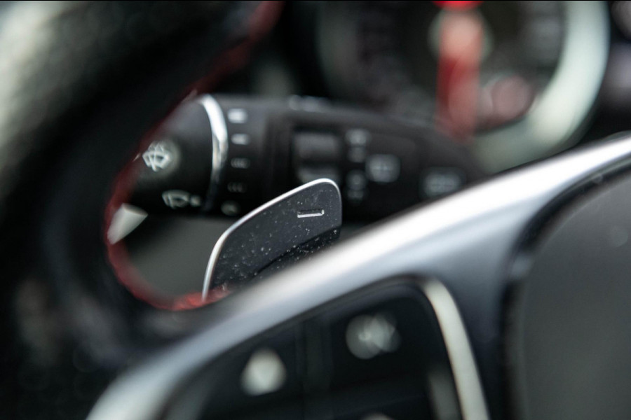 Mercedes-Benz GLA 180 Business Solution AMG Night Upgrade I Camera I Keyless I Zeer netjes I NAP
