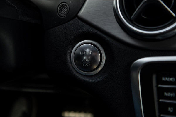 Mercedes-Benz GLA 180 Business Solution AMG Night Upgrade I Camera I Keyless I Zeer netjes I NAP