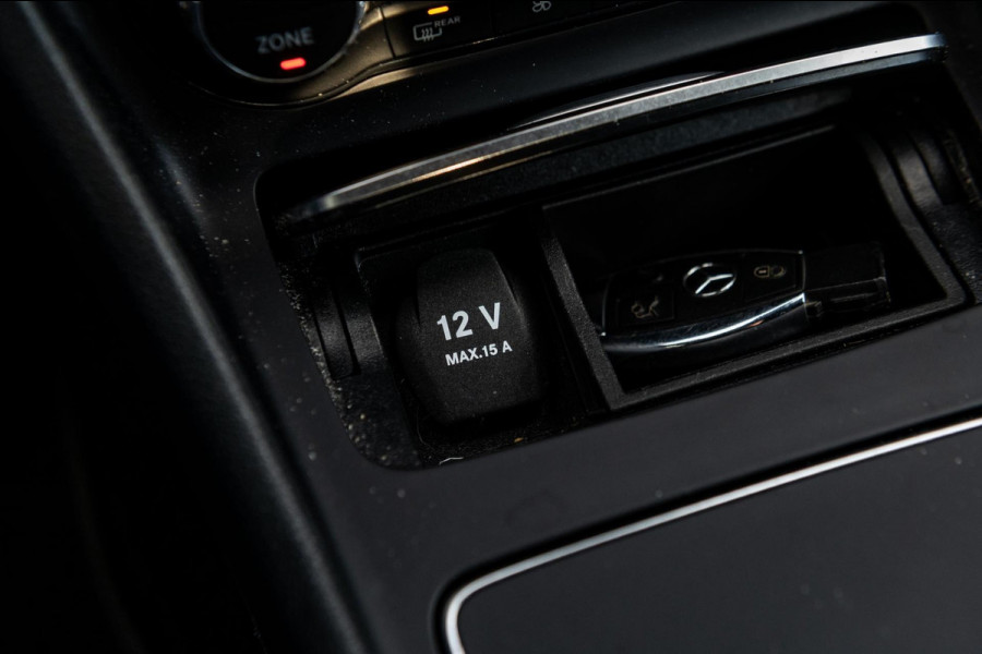 Mercedes-Benz GLA 180 Business Solution AMG Night Upgrade I Camera I Keyless I Zeer netjes I NAP