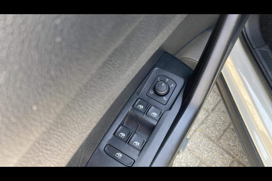 Volkswagen T-Cross 1.0 TSI Life Android/Carplay | Acc | Ascot Grey | 16"Lm