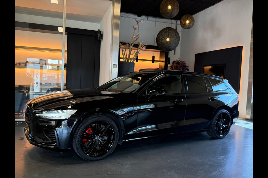 Volvo V60 2.0 T8 Twin Engine AWD R-Design 391 PK BLACK edition 2020