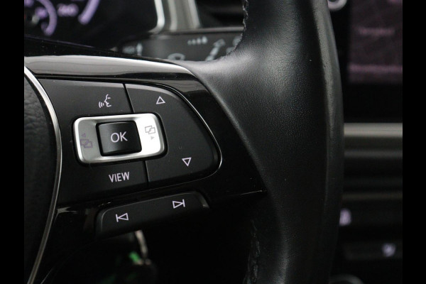Volkswagen T-Roc 1.5 TSI Style | Trekhaak | Carplay | Adaptive cruise | Navigatie | Climate control | Parkeerhulp | Bluetooth