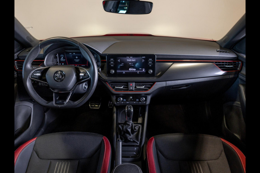 Škoda Kamiq 1.5 TSI ACT Monte Carlo / 150pk / Panorama dak / Achteruitrij camera / Stoel en stuur verwarming /