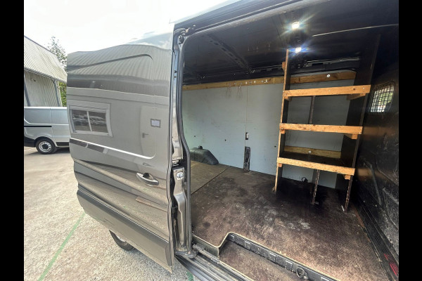 Ford Transit 350 2.0 TDCI L3H2 Limited navi cruise trekhaak 2800 kg