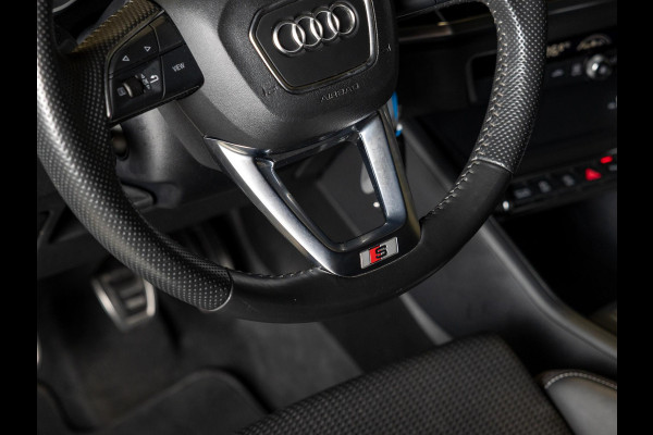 Audi Q3 35 TFSI 2x S-Line edition / 150pk / Panorama dak / Dodehoek herkenning /