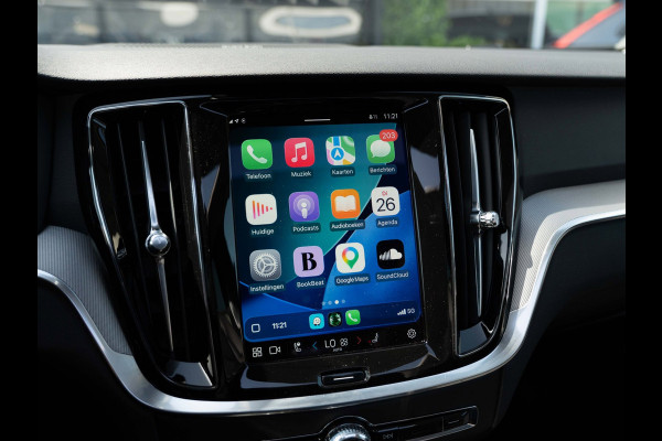 Volvo V60 2.0 T6 Plug-in hybrid AWD Plus Dark | Pano | Surround View | H/K Sound