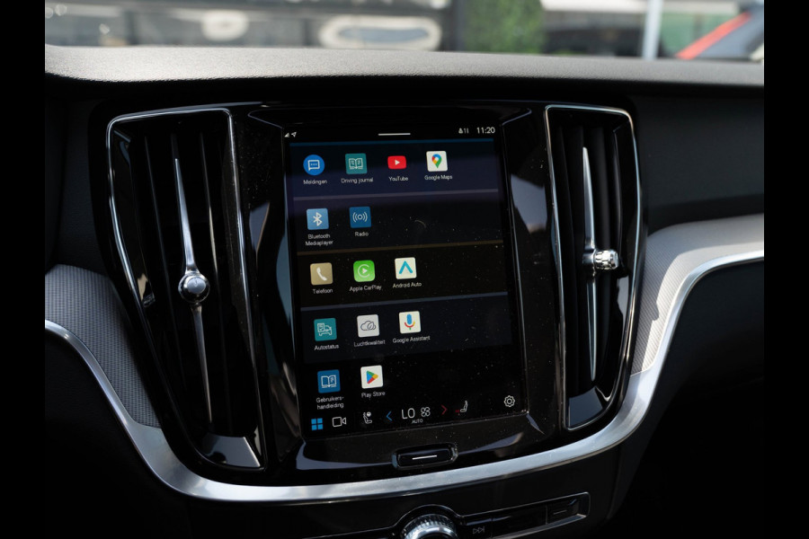 Volvo V60 2.0 T6 Plug-in hybrid AWD Plus Dark | Pano | Surround View | H/K Sound