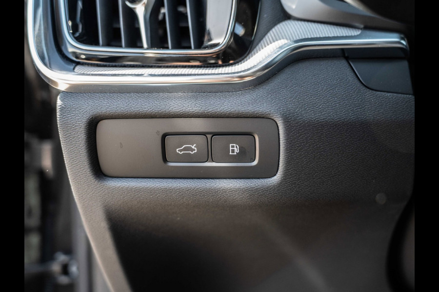 Volvo V60 2.0 T6 Plug-in hybrid AWD Plus Dark | Pano | Surround View | H/K Sound