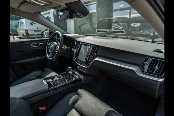Volvo V60 2.0 T6 Plug-in hybrid AWD Plus Dark | Pano | Surround View | H/K Sound