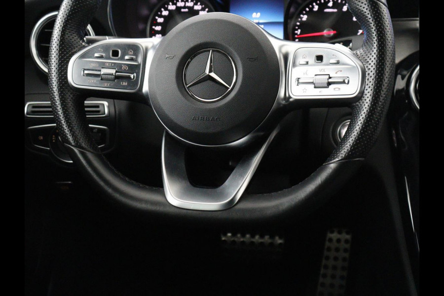 Mercedes-Benz C-Klasse 160 AMG | Stoelverwarming | Leder/Alcantara | Camera | Park Assist | Full LED | Elektrische stoelen | Navigatie | Climate control | Cruise control | Bluetooth