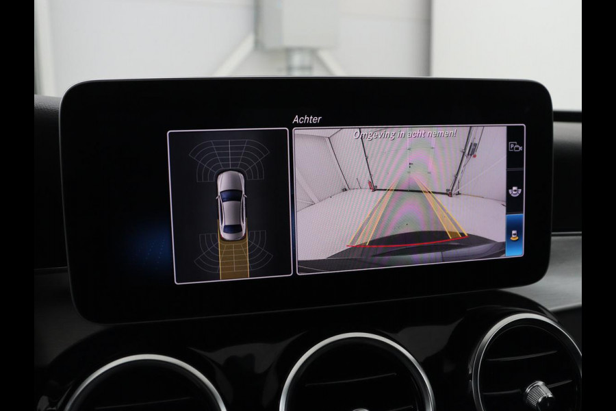 Mercedes-Benz C-Klasse 160 AMG | Stoelverwarming | Leder/Alcantara | Camera | Park Assist | Full LED | Elektrische stoelen | Navigatie | Climate control | Cruise control | Bluetooth
