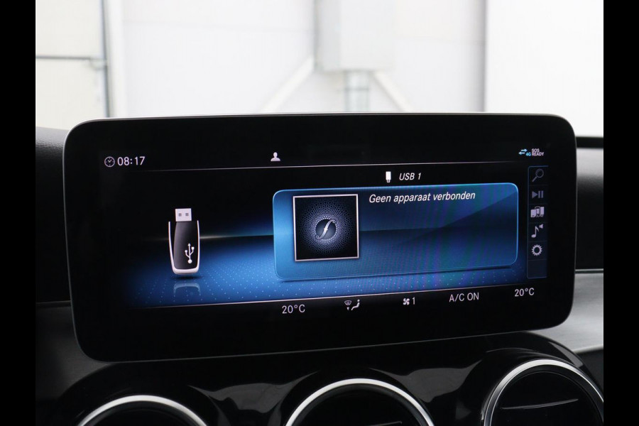 Mercedes-Benz C-Klasse 160 AMG | Stoelverwarming | Leder/Alcantara | Camera | Park Assist | Full LED | Elektrische stoelen | Navigatie | Climate control | Cruise control | Bluetooth