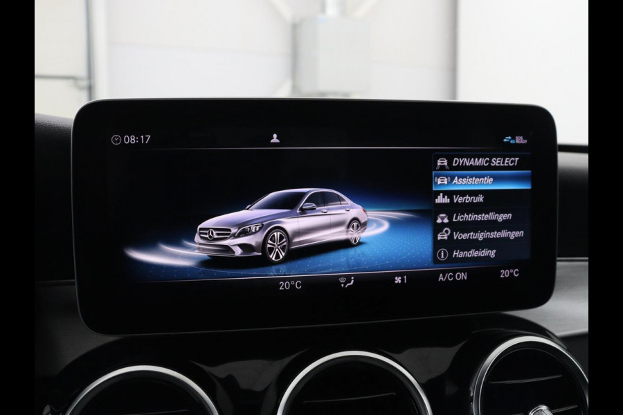 Mercedes-Benz C-Klasse 160 AMG | Stoelverwarming | Leder/Alcantara | Camera | Park Assist | Full LED | Elektrische stoelen | Navigatie | Climate control | Cruise control | Bluetooth
