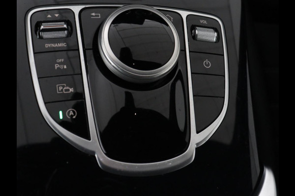 Mercedes-Benz C-Klasse 160 AMG | Stoelverwarming | Leder/Alcantara | Camera | Park Assist | Full LED | Elektrische stoelen | Navigatie | Climate control | Cruise control | Bluetooth