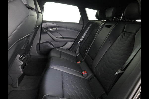 Audi A6 Avant e-tron S edition 83 kWh 286 pk | Trekhaak, elektr. wegklapbaar | Sportstoel leder zwart | Optiekpakket zwart-glanzend | Privacy glas |