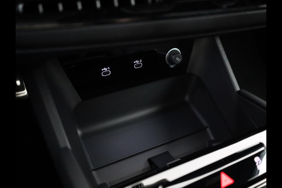 Audi A6 Avant e-tron S edition 83 kWh 286 pk | Trekhaak, elektr. wegklapbaar | Sportstoel leder zwart | Optiekpakket zwart-glanzend | Privacy glas |