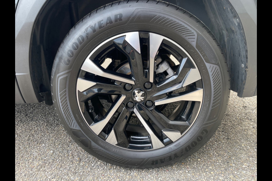 Peugeot 2008 1.2 PureTech Allure Pack Voorzien van vele opties dealer onderhouden!