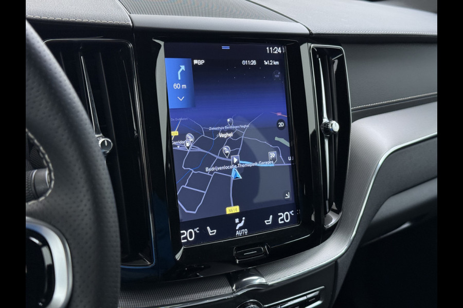 Volvo XC60 T5 251PK Autom. Inscription R-design Trekhaak Navi Ecc Cruise Control Pdc Stoelverwarming Elek.Achterklep Active Bochtenverlichting Lmv Collision Avoidance Road Sign Info Bluetooth