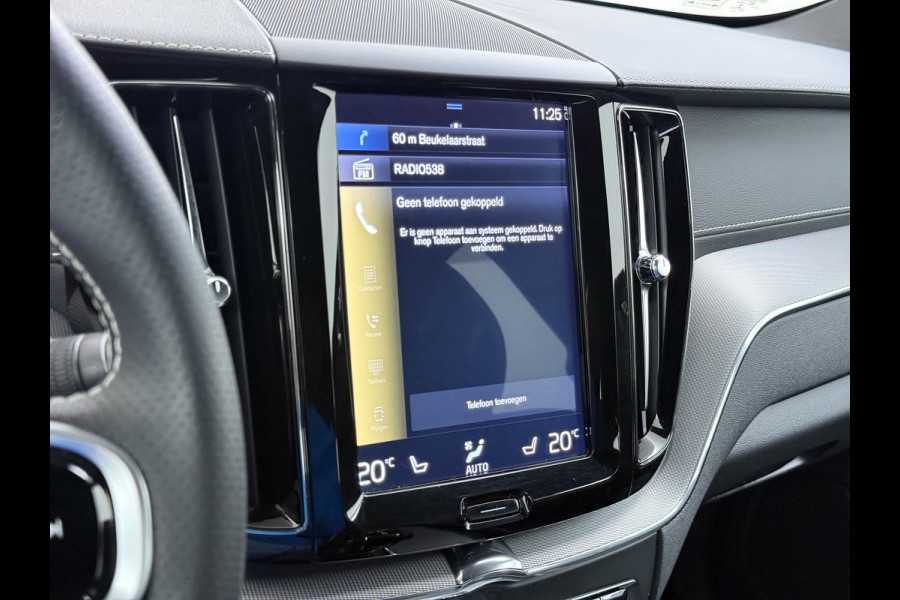 Volvo XC60 T5 251PK Autom. Inscription R-design Trekhaak Navi Ecc Cruise Control Pdc Stoelverwarming Elek.Achterklep Active Bochtenverlichting Lmv Collision Avoidance Road Sign Info Bluetooth