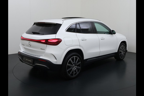 Mercedes-Benz EQA 300 4MATIC AMG Line 71 kWh | Pano Memory Sfeer
