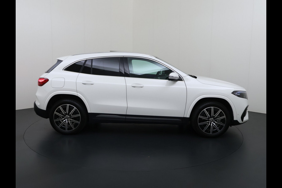 Mercedes-Benz EQA 300 4MATIC AMG Line 71 kWh | Pano Memory Sfeer