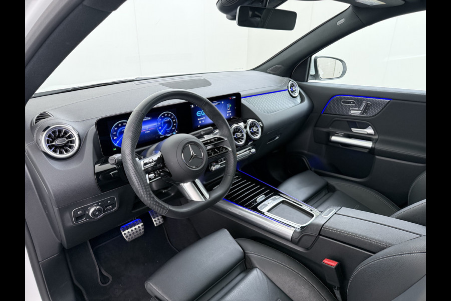 Mercedes-Benz EQA 300 4MATIC AMG Line 71 kWh | Pano Memory Sfeer