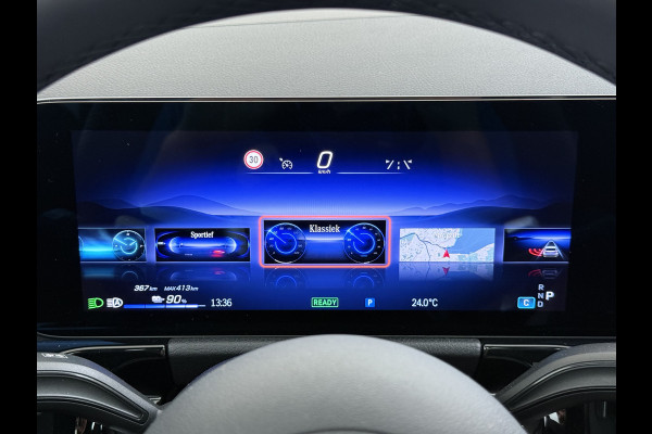 Mercedes-Benz EQA 300 4MATIC AMG Line 71 kWh | Pano Memory Sfeer