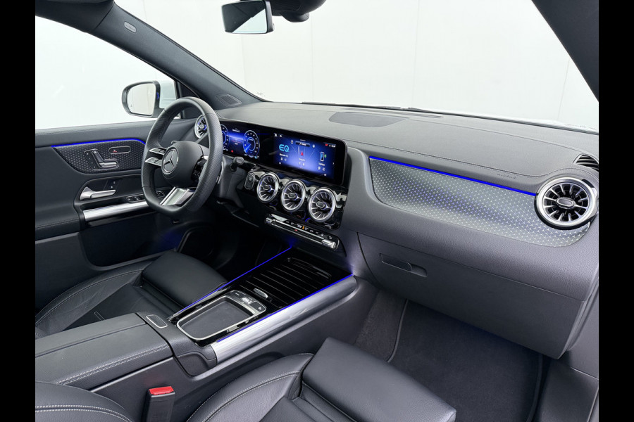 Mercedes-Benz EQA 300 4MATIC AMG Line 71 kWh | Pano Memory Sfeer