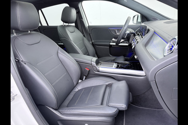Mercedes-Benz EQA 300 4MATIC AMG Line 71 kWh | Pano Memory Sfeer