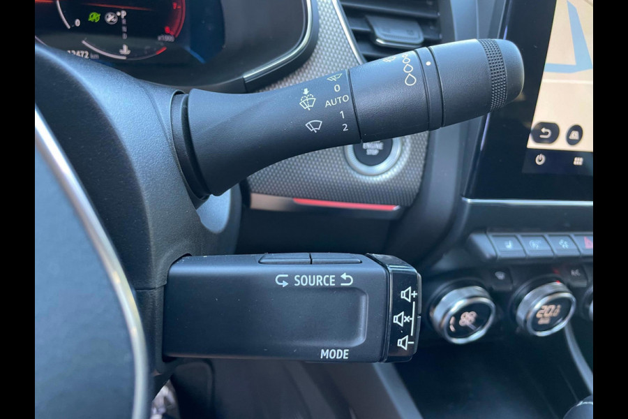 Renault Arkana TCe 140 EDC Intens Groot navi / Stoel & stuur verw. / P-sensor + camera / LM 18''