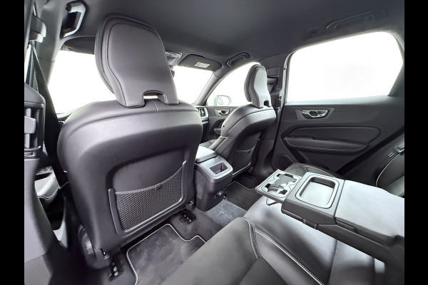 Volvo XC60 T5 251PK Autom. Inscription R-design Trekhaak Navi Ecc Cruise Control Pdc Stoelverwarming Elek.Achterklep Active Bochtenverlichting Lmv Collision Avoidance Road Sign Info Bluetooth
