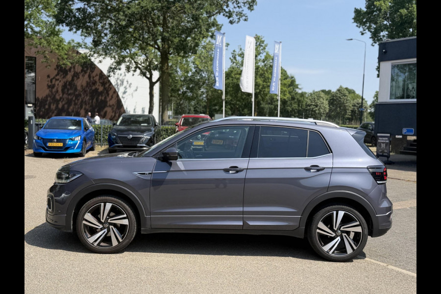Volkswagen T-Cross 1.0 TSI R-Line AUTOMAAT | CAMERA | FULL LED | KEYLESS START & GO | ADAPTIEVE CRUISE CONTROL | DIGITAL DASHBOARD | DODEHOEKDETECTIE | DIRECT LEVERBAAR MET 12 MND BOVAG GARANTIE |