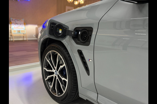 BMW X3 XDrive30e M Sport Pro 300pk PHEV | Pano | Memory | HUD | H&K | 20"