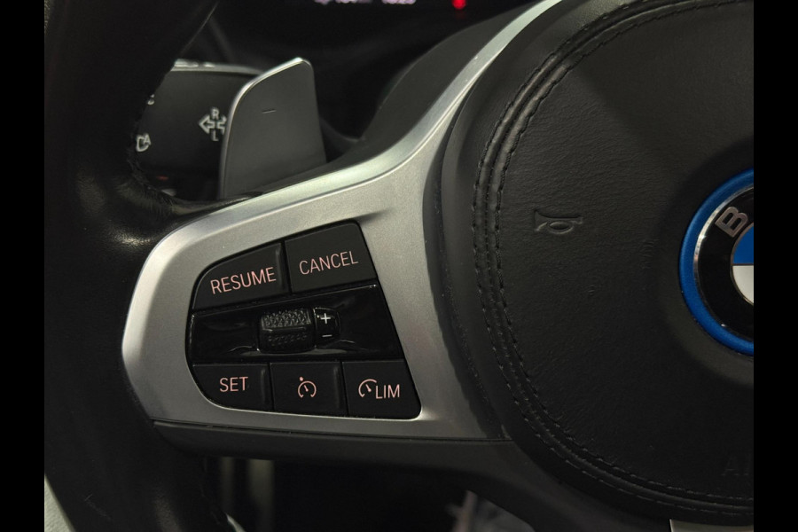 BMW X3 XDrive30e M Sport Pro 300pk PHEV | Pano | Memory | HUD | H&K | 20"