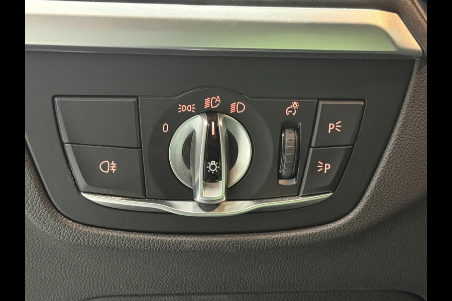 BMW X3 XDrive30e M Sport Pro 300pk PHEV | Pano | Memory | HUD | H&K | 20"