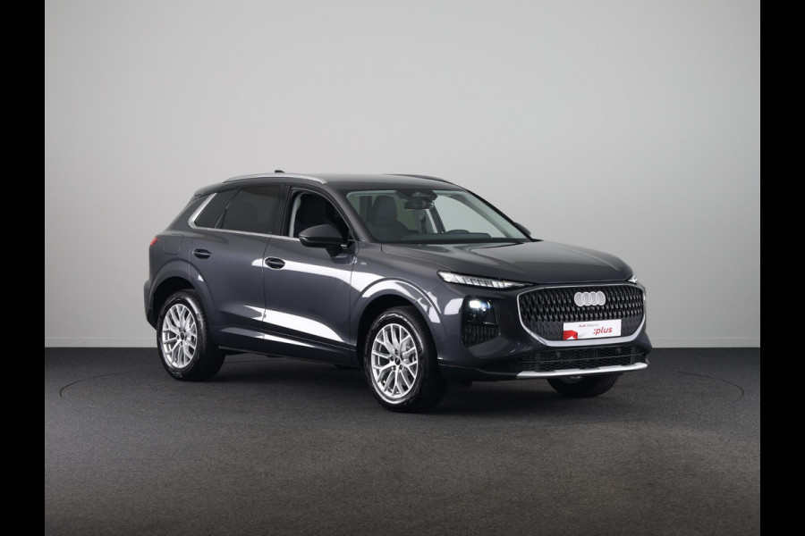 Audi Q3 Advanced edition e-hybrid 272 pk | Techniekpakket plus | Ambiente lichtpakket | Privacy glas | Functioneel pakket |