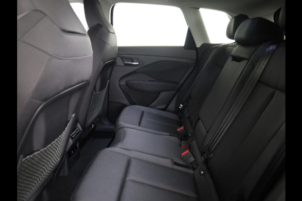 Audi Q3 Advanced edition e-hybrid 272 pk | Techniekpakket plus | Ambiente lichtpakket | Privacy glas | Functioneel pakket |