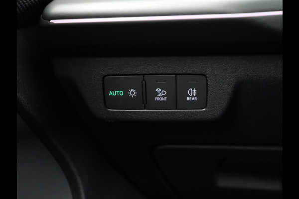Audi Q3 Advanced edition e-hybrid 272 pk | Techniekpakket plus | Ambiente lichtpakket | Privacy glas | Functioneel pakket |