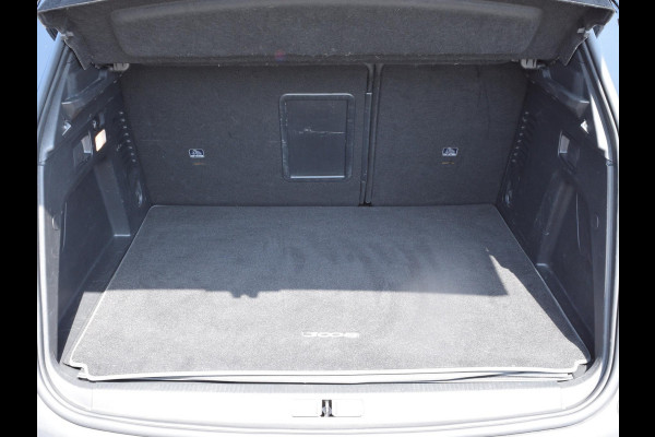 Peugeot 3008 1.6 HYbrid 225 GT Pack Business | ELEKTRISCH GLAZEN PANORAMADAK | CAMERA MET SENSOREN | NAVI & CARPLAY |