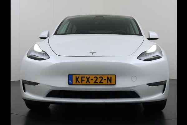 Tesla Model Y Long Range AWD 75kWh SOH 94% Warmtepomp AI-Computer Traffic Aware Adap.Cruise Leder Panoramadak Navi Ecc Camera Stoel+Stuurverwa Privacy Glas Lmv Elek.Achterklep Led Elek.Stoelen+Memory 4WD Fabrieksgarantie tot 15-02-2027 - Garantie op de Accu+Motor tot 15-2-2031/192.000km