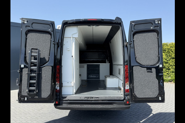Iveco Daily 35C21 3.0 210 PK AUTOMAAT L3H2 N1 / MOTORSPORT INRICHTING / LUIFEL / LUCHTCOMPRESSOR / DUBBEL LUCHT / 3-ZITS