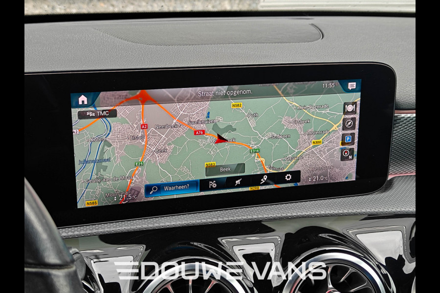 Mercedes-Benz A-Klasse 180 Automaat AmbienteVerli. Led MBUX Trekhaak BTW auto. 1ste eigenaar. Dealer onderhouden.