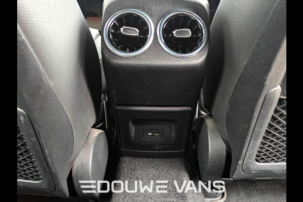 Mercedes-Benz A-Klasse 180 Automaat AmbienteVerli. Led MBUX Trekhaak BTW auto. 1ste eigenaar. Dealer onderhouden.