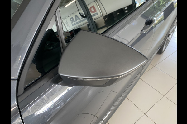 Seat Tarraco 1.4 TSI e-Hybrid PHEV FR Panoramadak / Trekhaak /Apple carplay-Android