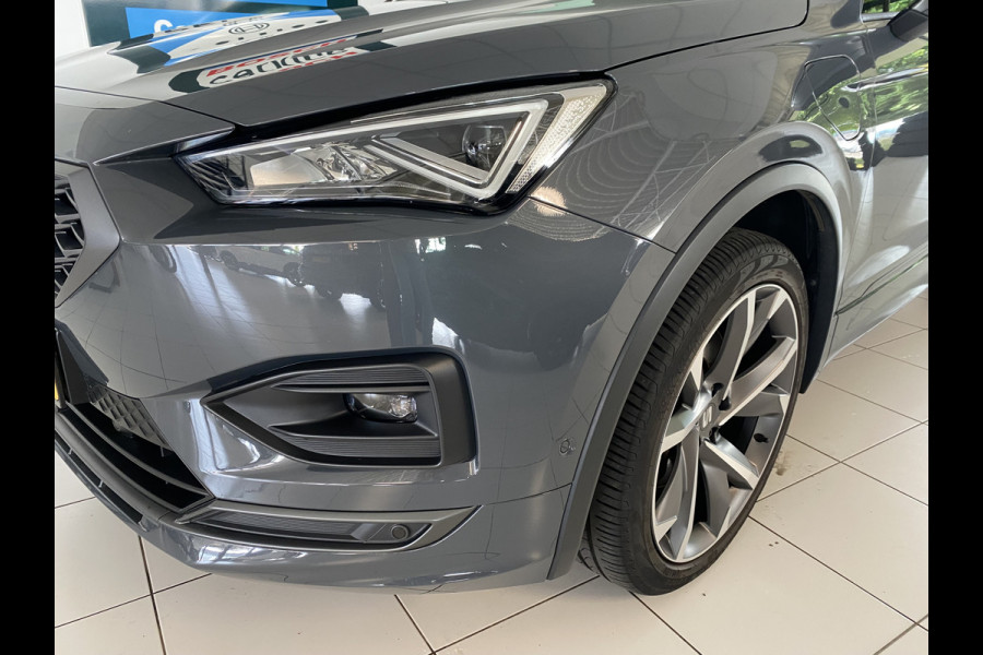 Seat Tarraco 1.4 TSI e-Hybrid PHEV FR Panoramadak / Trekhaak /Apple carplay-Android