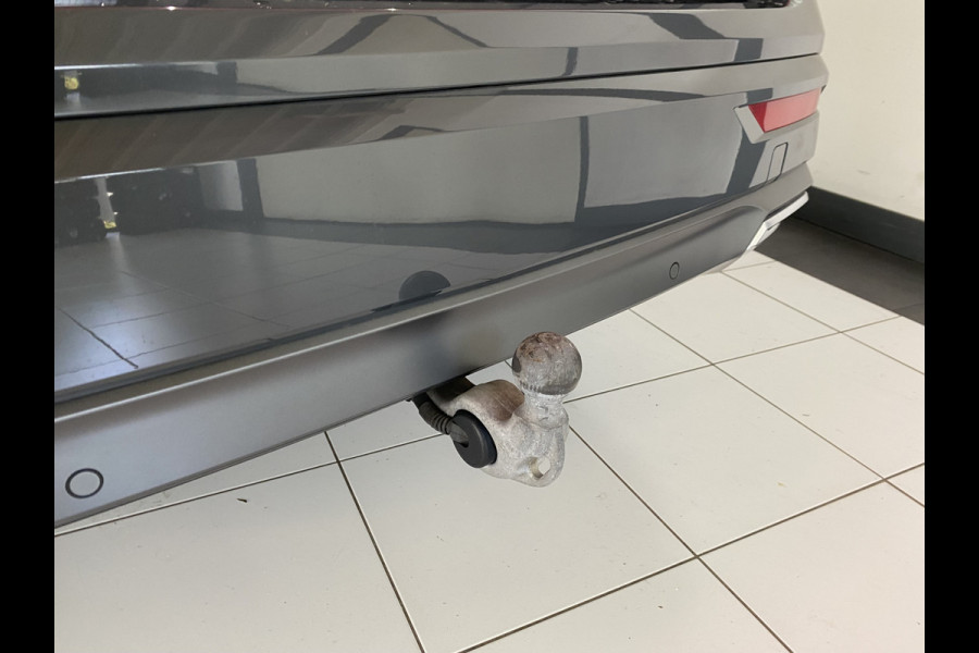 Seat Tarraco 1.4 TSI e-Hybrid PHEV FR Panoramadak / Trekhaak /Apple carplay-Android
