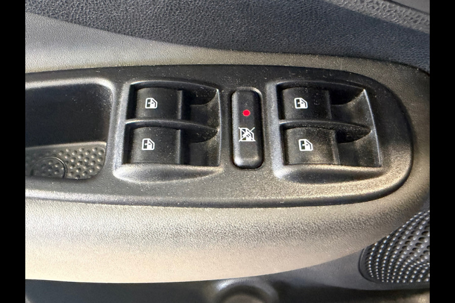 Fiat 500L 0.9 TwinAir Cross CAMERA PDC NAVI CRUISE CONTROL CLIMATE AIRCO